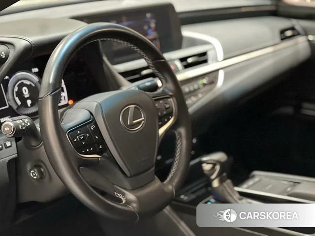 Lexus ES id 4276298 из Китая 12