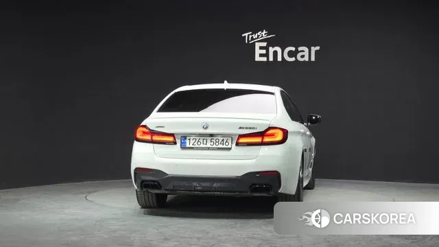 BMW 5 Series (G30) id 3487621 из Кореи 14