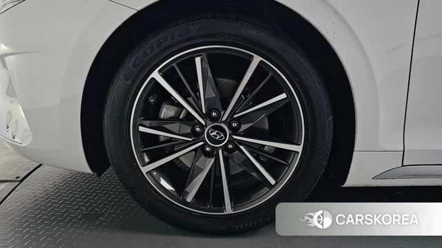 Hyundai The New Grandeur IG id 3916700 из Кореи 14