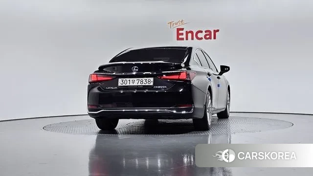 Lexus ES300h 7th generation id 3557150 из Кореи 14