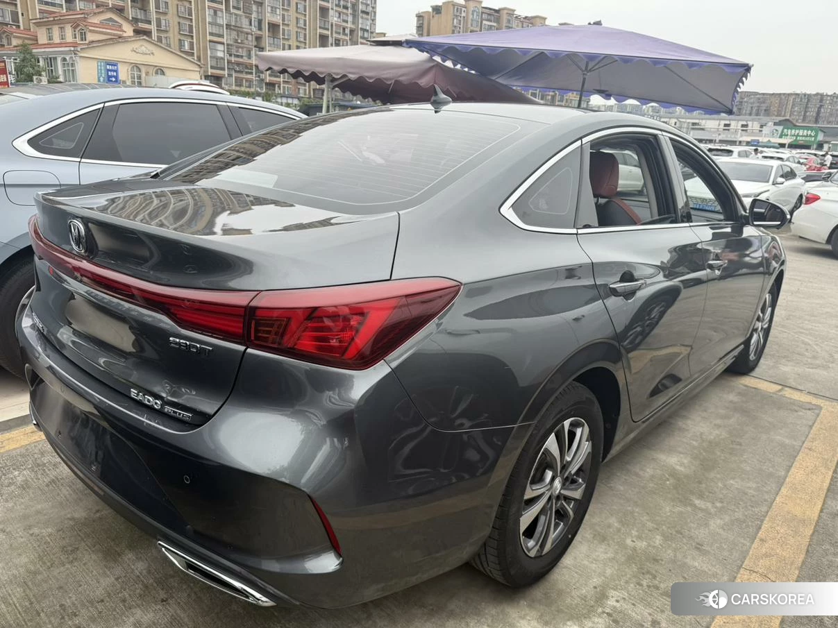 Chang'an Yidong 2023 Темно-серый из Китая, фото 4