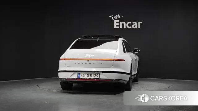 Hyundai Grandeur (GN7) id 2984139 из Кореи 14