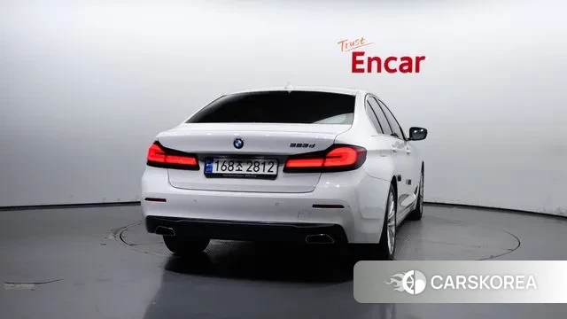 BMW 5 Series (G30) id 2968863 из Кореи 14