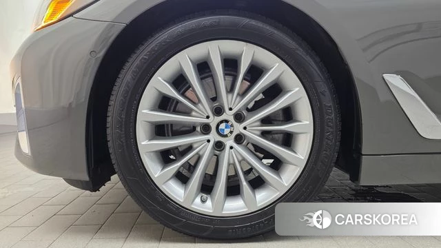 BMW 5 Series (G30) id 4707926 из Кореи 25