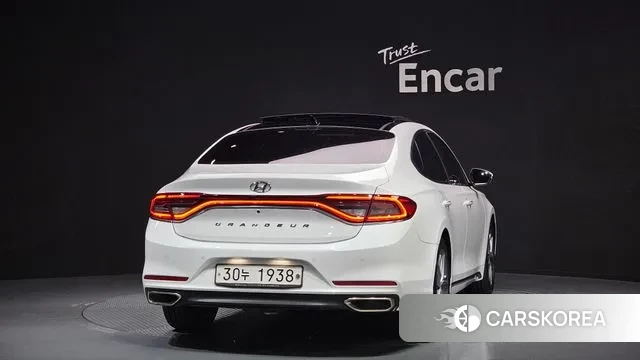 Hyundai Grandeur IG id 3386180 из Кореи 14