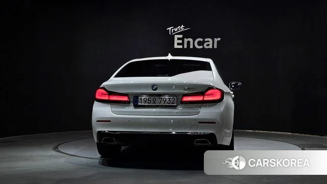 BMW 5 Series (G30) id 4443785 из Кореи 25