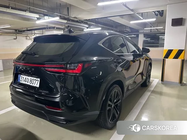 Lexus NX350h Second generation 2024 Черный из Кореи, фото 4