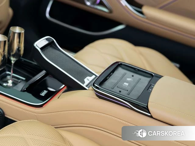 Mercedes-Benz Maybach S-class id 4259779 из Китая 27