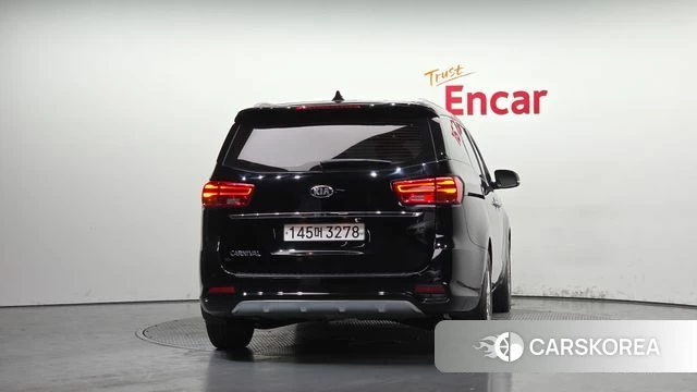 Kia The New Carnival id 4563029 из Кореи 14