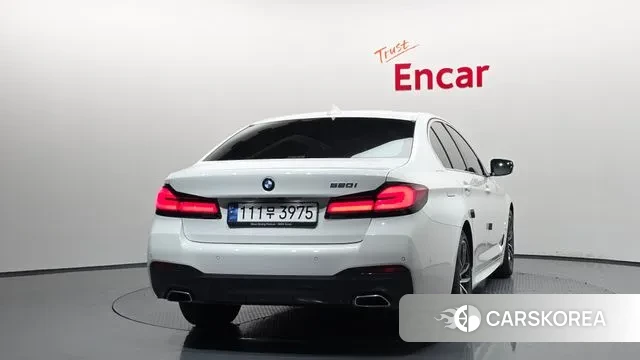 BMW 5 Series (G30) id 3333702 из Кореи 14