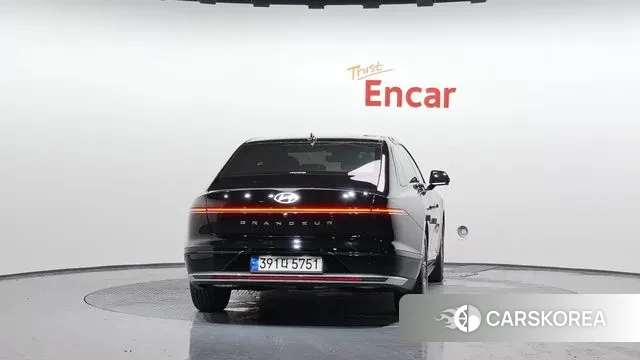 Hyundai Grandeur (GN7) id 2900278 из Кореи 14