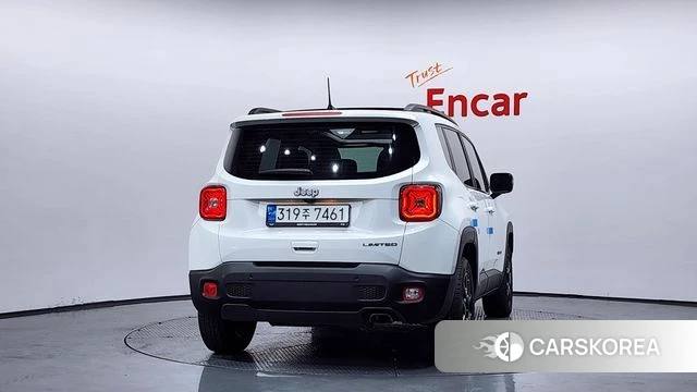 Jeep Renegade id 3965011 из Кореи 14