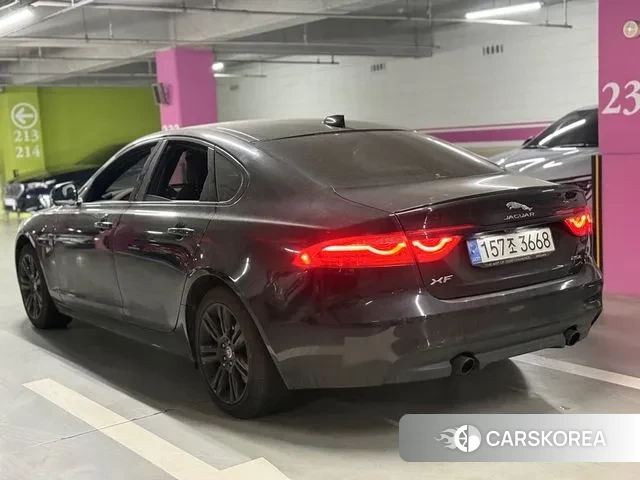 Jaguar XF (X260) 2020 Черный из Кореи, фото 4