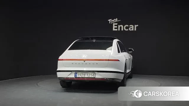 Hyundai Grandeur Hybrid (GN7) id 2984133 из Кореи 14