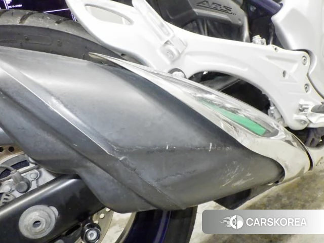 Suzuki GLADIUS 400 id 4205981 из Японии 18