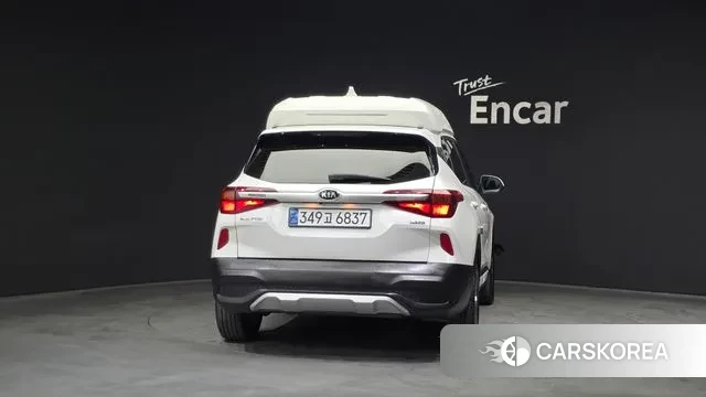 Kia Seltos id 3493064 из Кореи 14