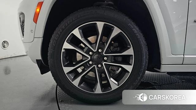 Jeep Grand Cherokee (WL) id 4784476 из Кореи 34