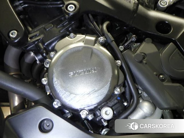 Engine photo