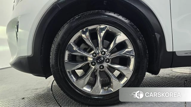 Kia The New Sorento id 3867346 из Кореи 14