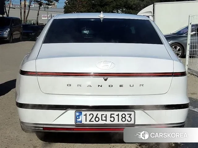 Hyundai Grandeur (GN7) id 3518105 из Кореи 14