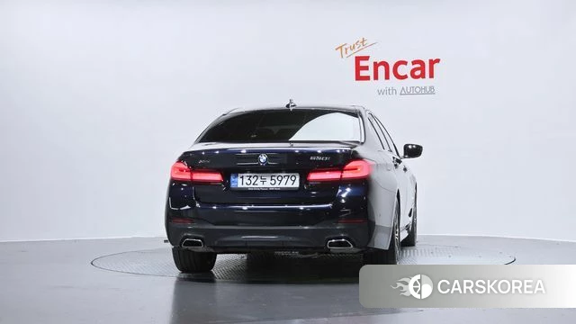 BMW 5 Series (G30) id 4422868 из Кореи 24