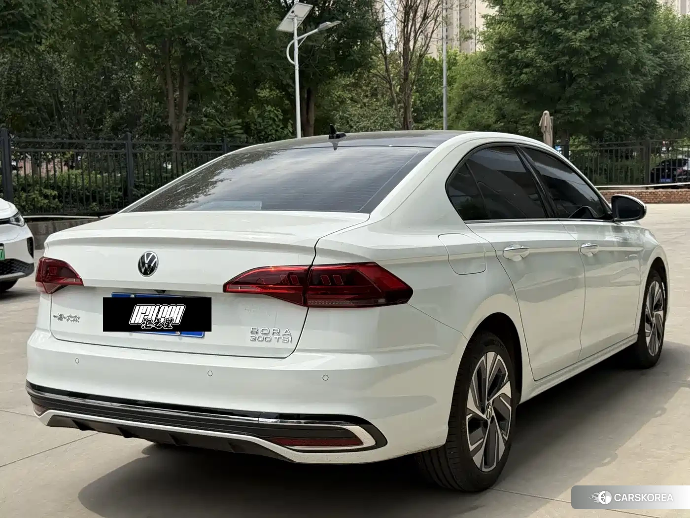 Volkswagen Bora 2025 Белый из Китая, фото 4