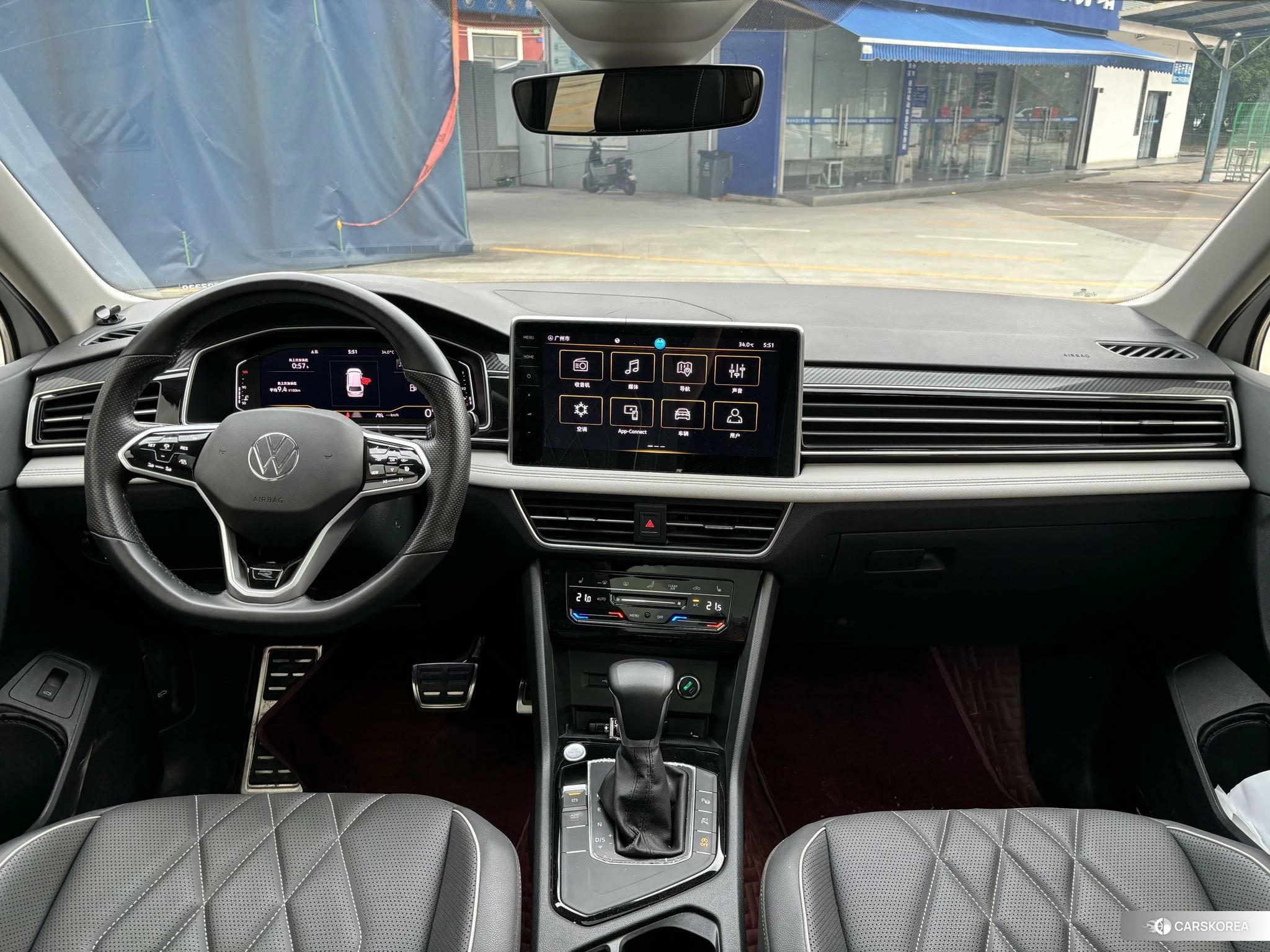 Volkswagen Tiguan L id 4515053 из Китая 10