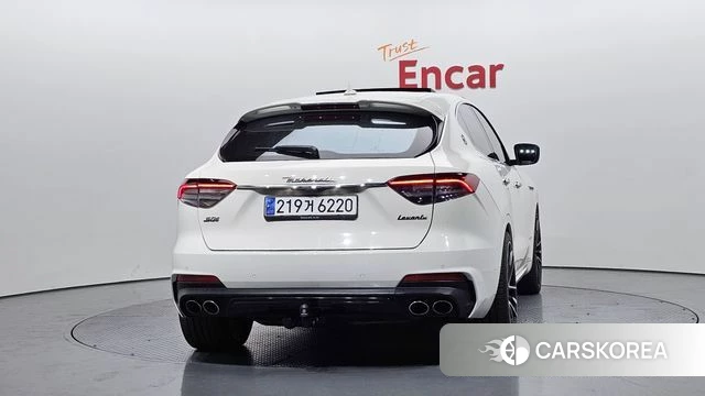 Maserati Levante id 3844956 из Кореи 14