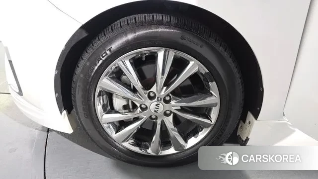 Kia The New Carnival id 3474645 из Кореи 14