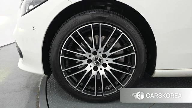 Mercedes-Benz C-Class W206 id 4697264 из Кореи 31