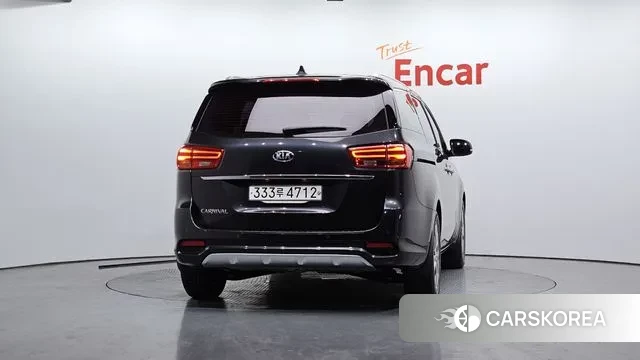 Kia The New Carnival id 3557378 из Кореи 14