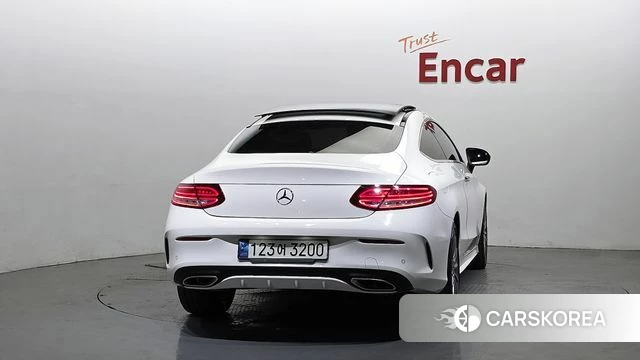 Mercedes-Benz C-Class W205 id 4180708 из Кореи 14