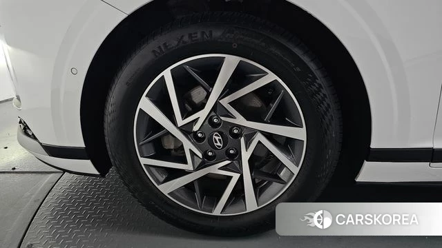 Hyundai Grandeur (GN7) id 4302589 из Кореи 33