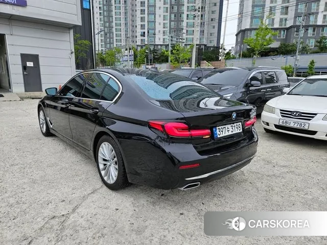 BMW 5 Series (G30) id 3052982 из Кореи 14