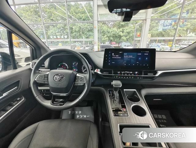 Toyota Saina id 4353508 из Китая 18