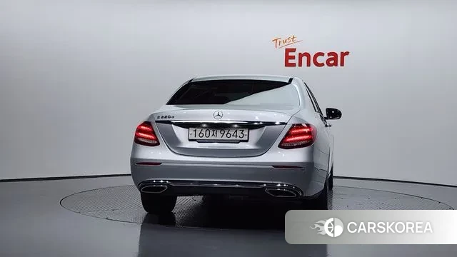 Mercedes-Benz E-Class W213 id 3412974 из Кореи 14