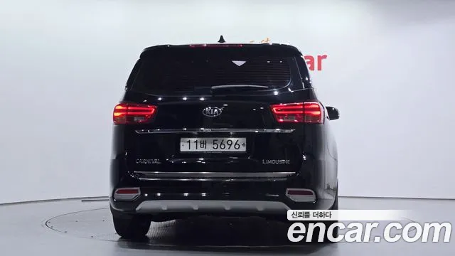 Kia The New Carnival id 2808317 из Кореи 14