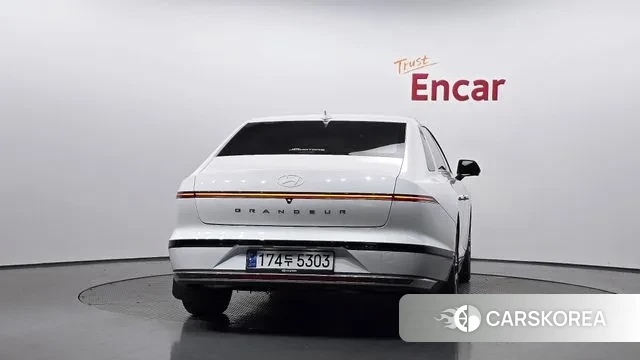 Hyundai Grandeur (GN7) id 3347373 из Кореи 14