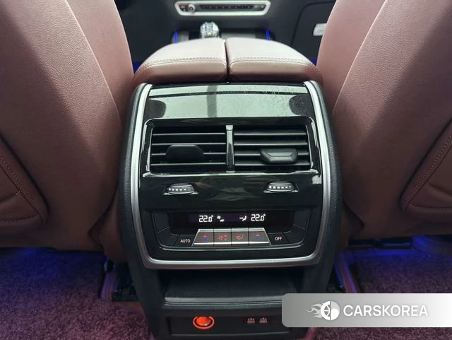 BMW X5 id 4271877 из Китая 17