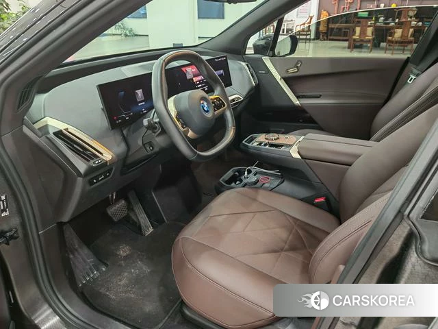 BMW iX 2023 Черный из Китая, фото 4