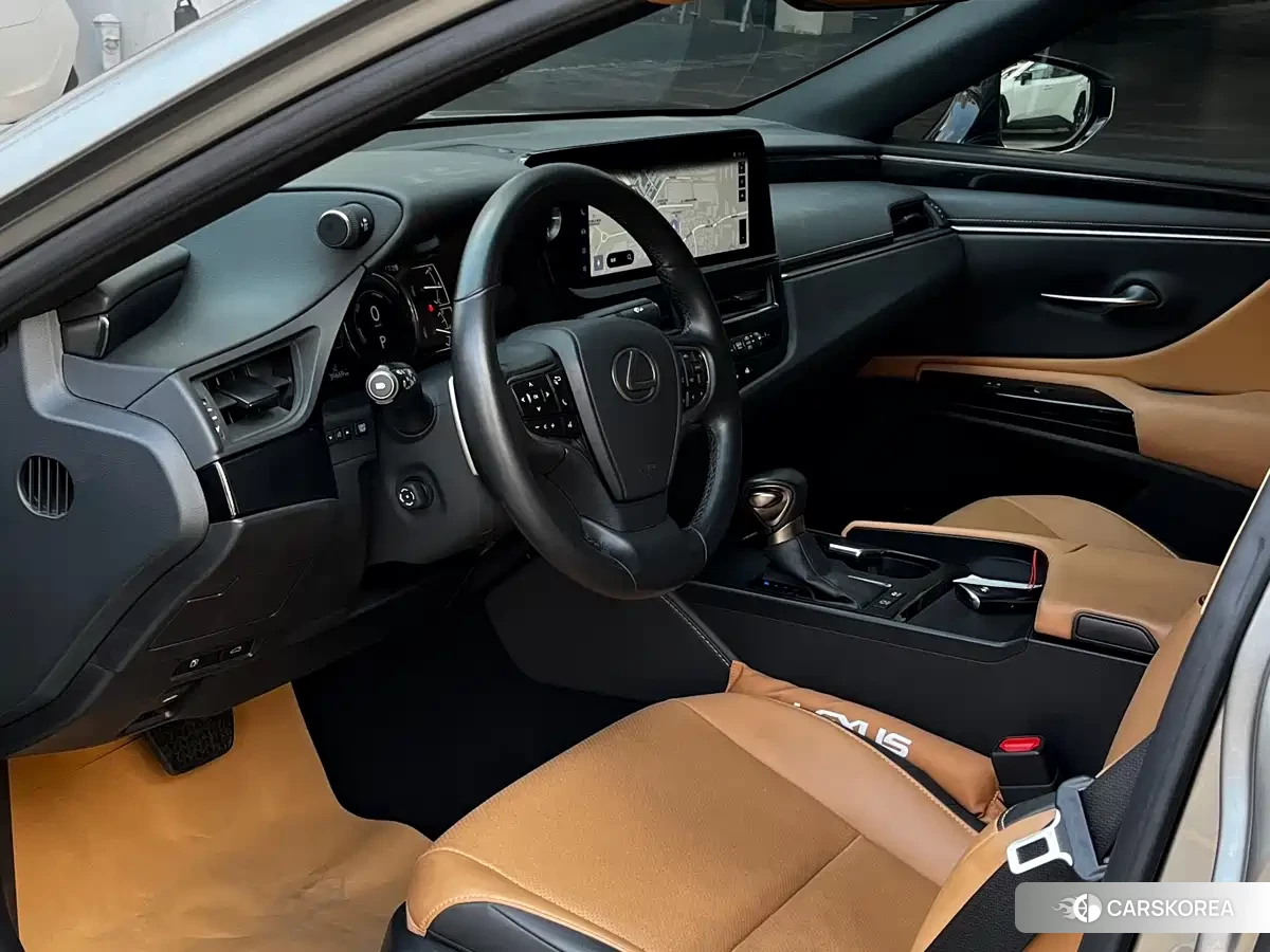 Lexus ES id 4547554 из Китая 24