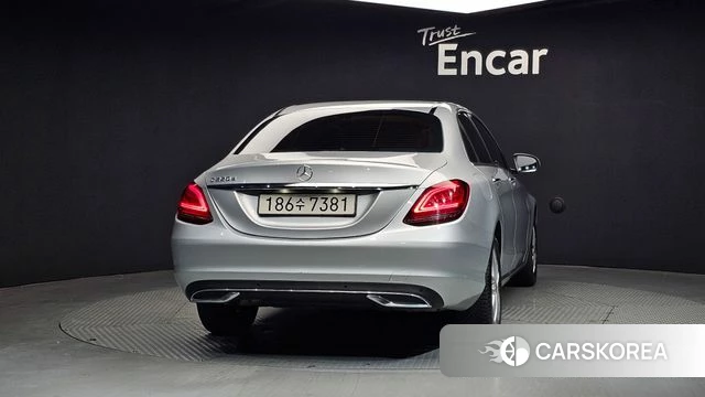 Mercedes-Benz C-Class W205 id 3917109 из Кореи 14