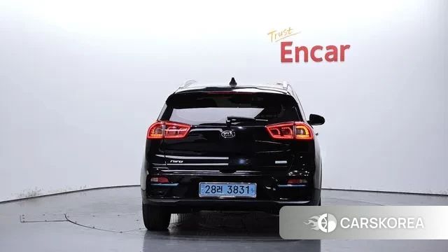 Kia Niro EV id 3139682 из Кореи 14