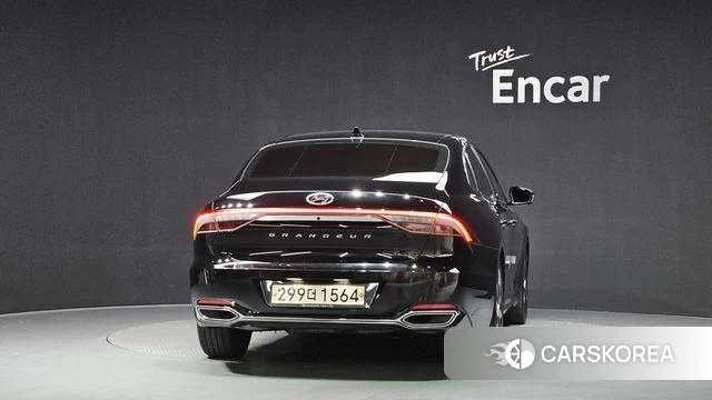 Hyundai The New Grandeur IG id 4501877 из Кореи 25