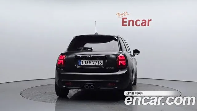 Mini Cooper S id 2813725 из Кореи 14