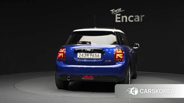 Mini Cooper id 4470833 из Кореи 23