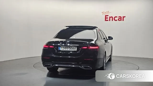Mercedes-Benz E-Class W213 id 3746670 из Кореи 14