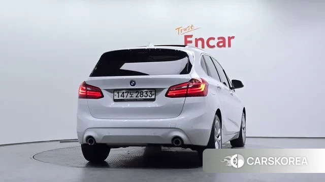 BMW 2 Series Active Tourer (F45) id 3708531 из Кореи 14