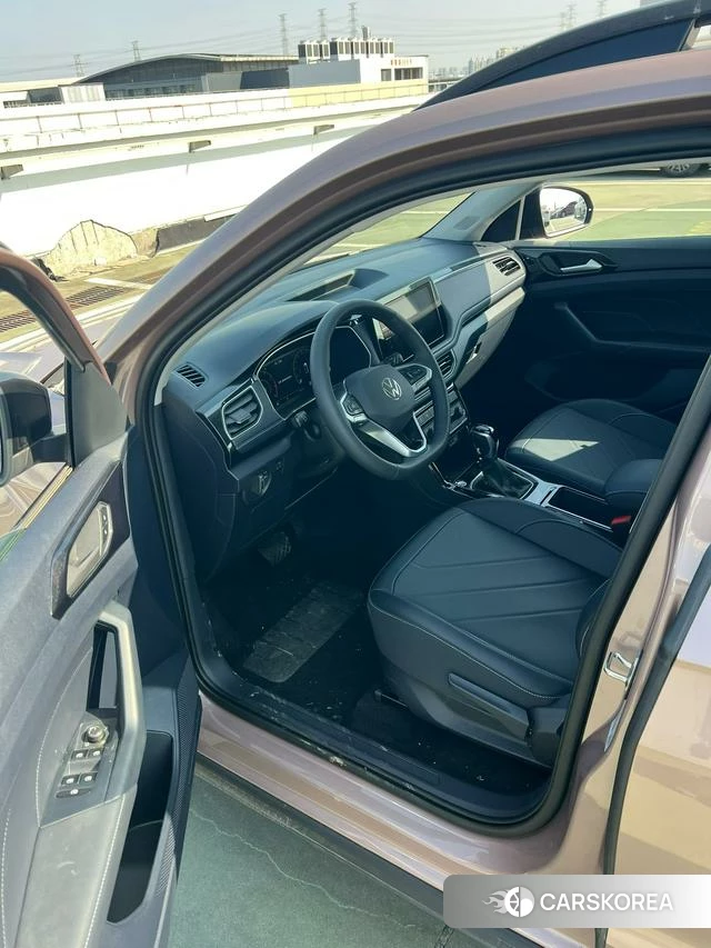 Volkswagen Tuyue 2026 Красный из Китая, фото 4
