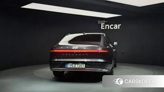 Hyundai Grandeur Hybrid (GN7) id 3394176 из Кореи 14